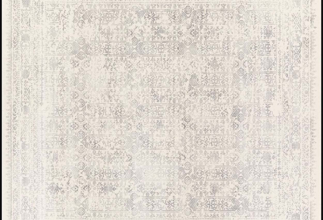 Best Rug For Under Dining Table Choose From The Top 7